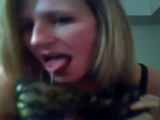 Mature Shoe Fetish Webcam