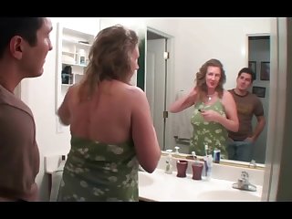 Granny seduced and get's a good fuck