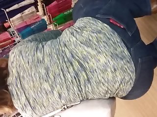 Pawg in the mall pt.1