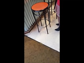 mature sexy jupe talons