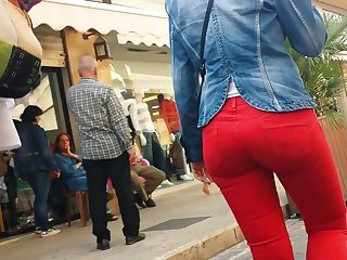 RED JEANS