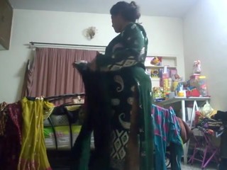 Hot aunty caught on hidden cam