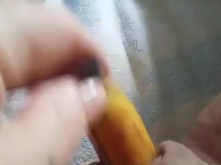 Mature fucking herself